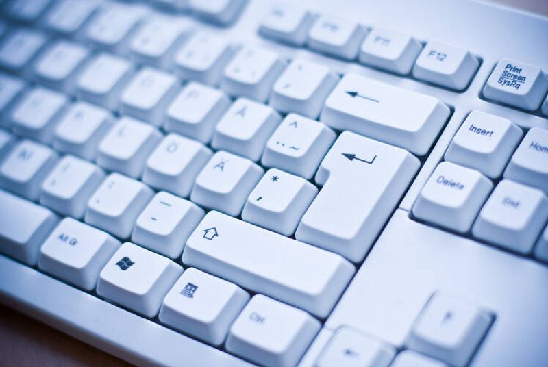 Tietokoneen näppäimistö